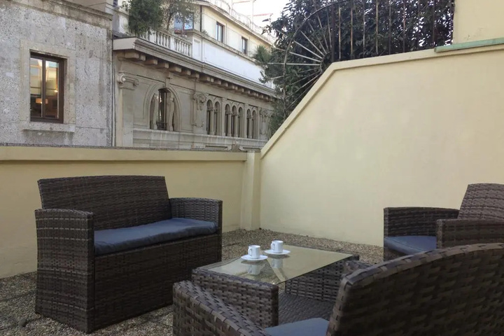 The Place - Manzoni