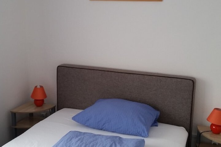 Room 20 of 32