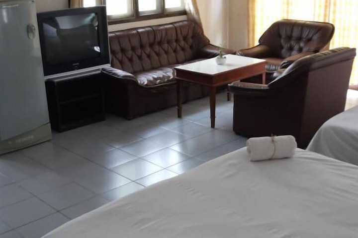 Room 9 of 52