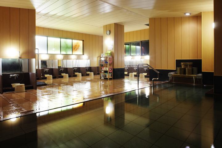 Spa 27 of 54