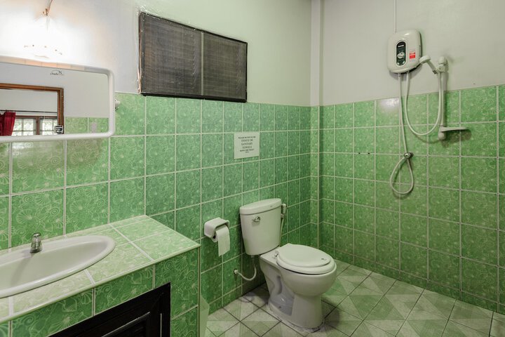 Room 34 of 59