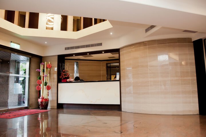 Hotel Interior 7 of 95