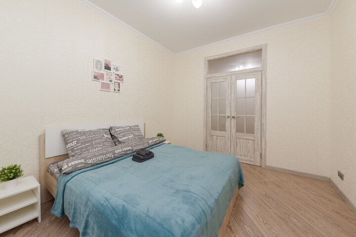 Room 14 of 42
