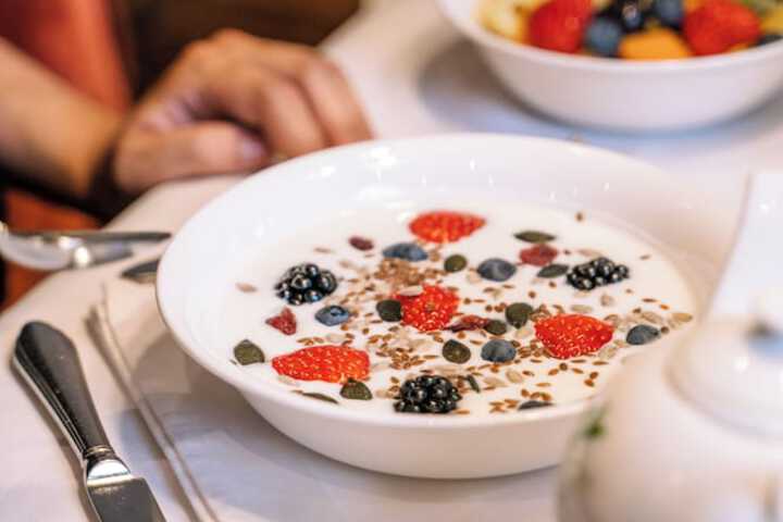 Dining 59 of 78