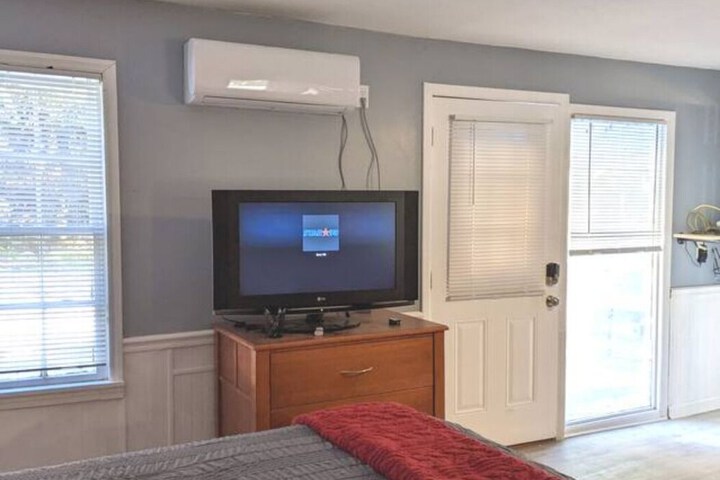Room 47 of 93