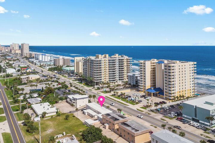 Atlantic Shores Motel in Daytona Beach Shores, FL
