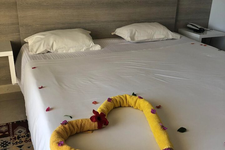 Room 10 of 63