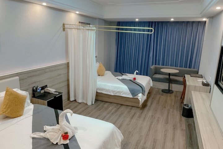 Room 13 of 57