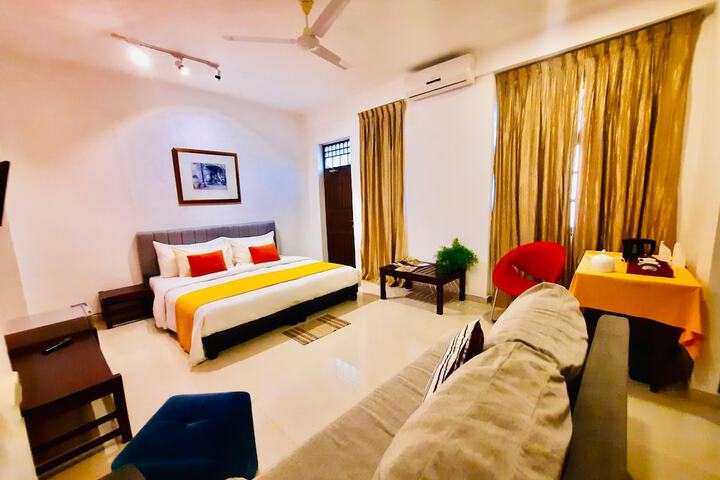 Room 15 of 47