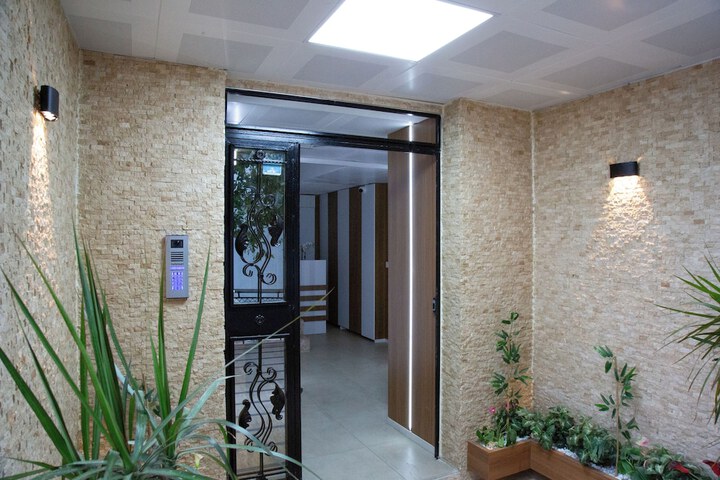 Hotel 148 of 151