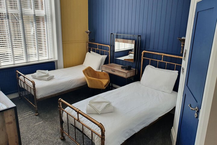 Room 41 of 74