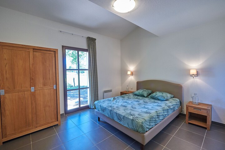 Room 42 of 131
