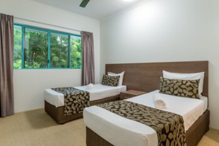 Room 17 of 19