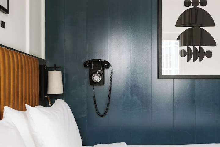 Room 18 of 75