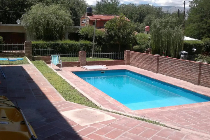 Pool 9 of 17
