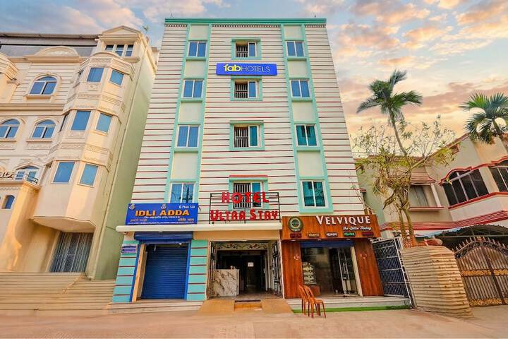 Fabhotel Ultra Stay