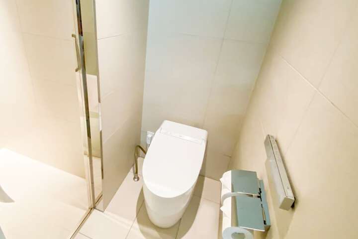 Room 20 of 95