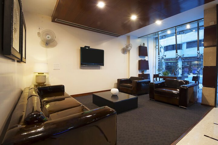 Guest Lobby