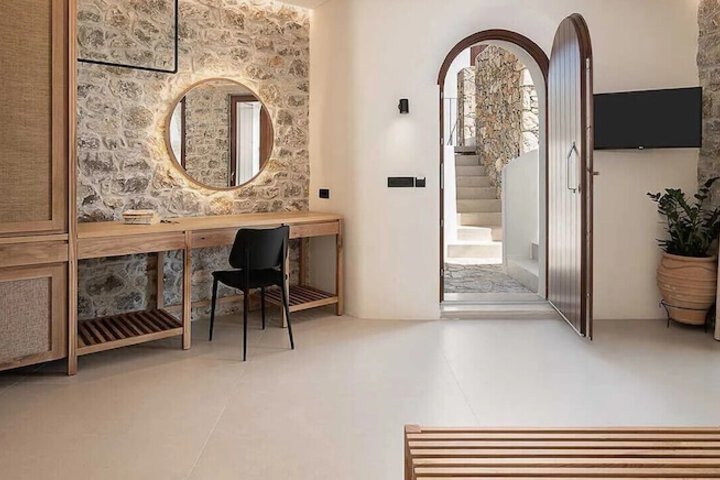Room 3 of 4