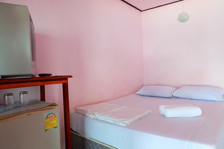 Room 3 of 19
