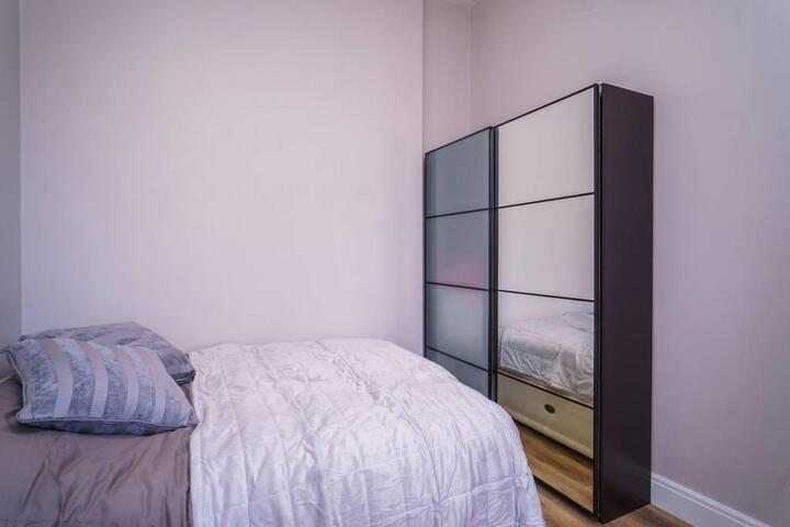 New Ultra Modern Flat located in Central London