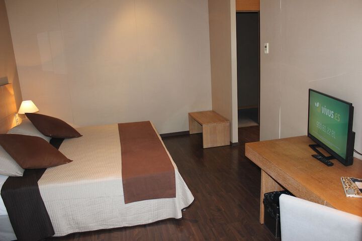 Room 14 of 61