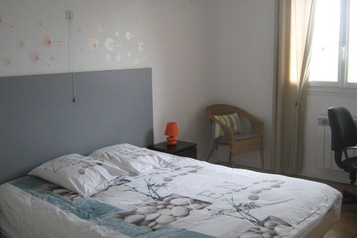 Room 3 of 22