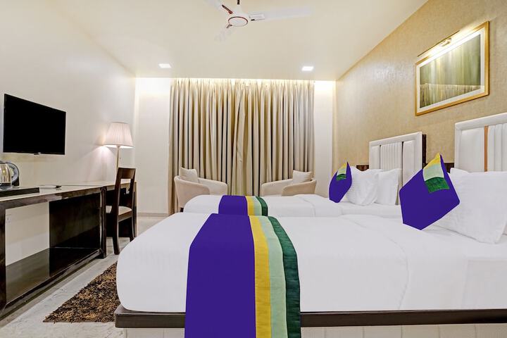 Room 21 of 53