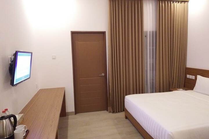 Room 7 of 43