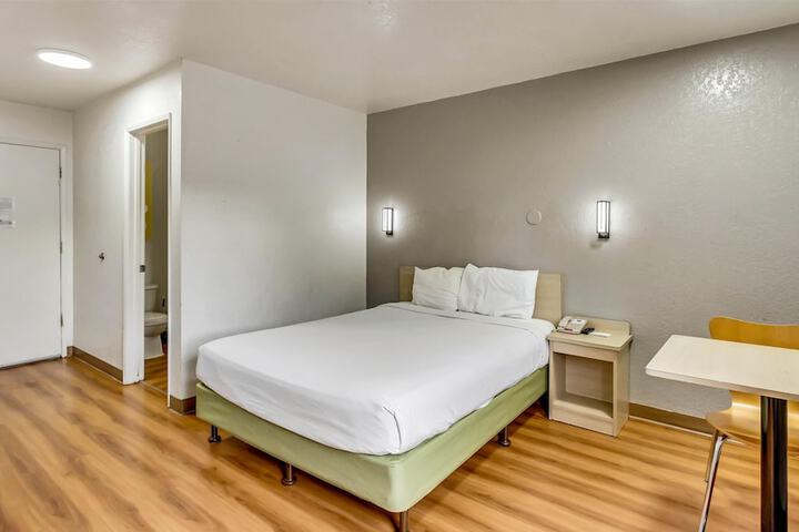 Room 40 of 101