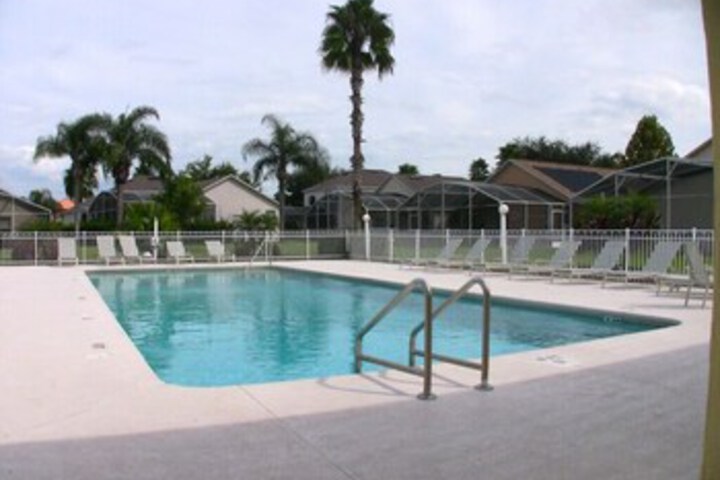 Pool 35 of 58