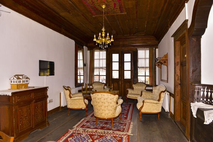 Hotel Interior 5 of 11
