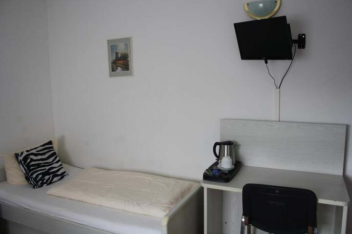 Room 16 of 52