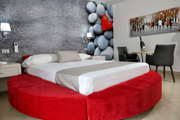 Room 21 of 39