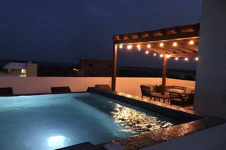 Pool 9 of 10