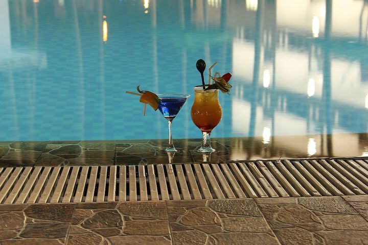 Pool 123 of 151
