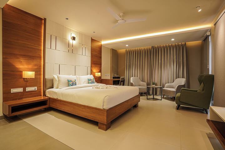 Room 18 of 34