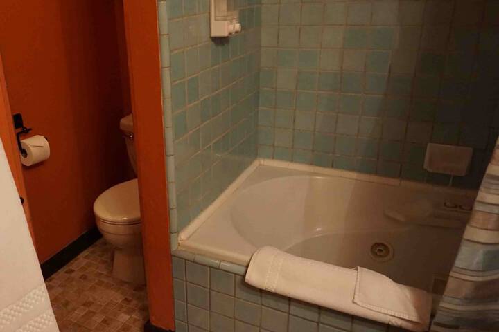 Room 15 of 150