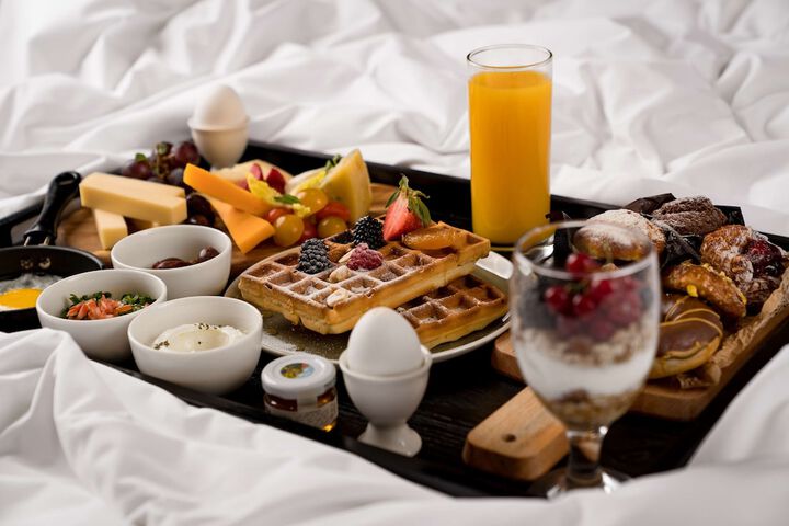 Breakfast/Coffee Service 73 of 136