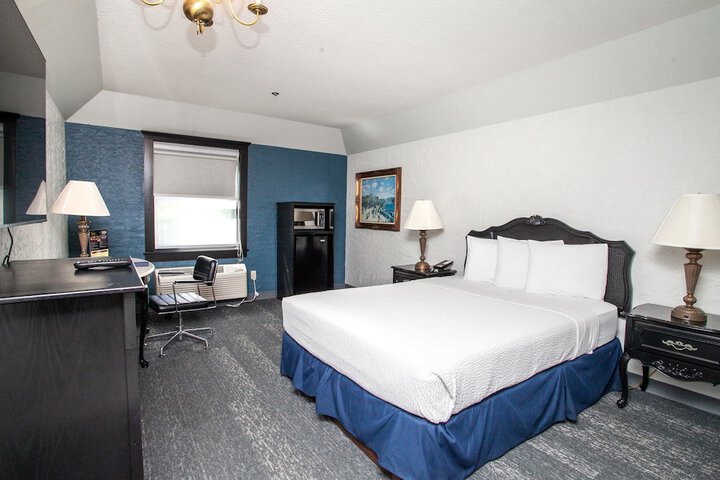 Room 48 of 175