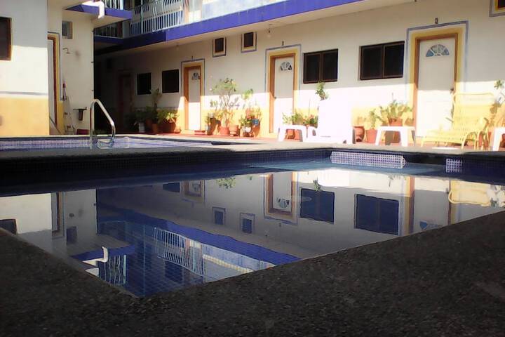 Hotel Sarabi Barra de Navidad