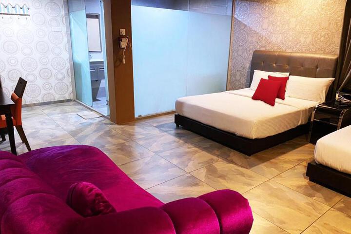 Star Romantic Hotel
