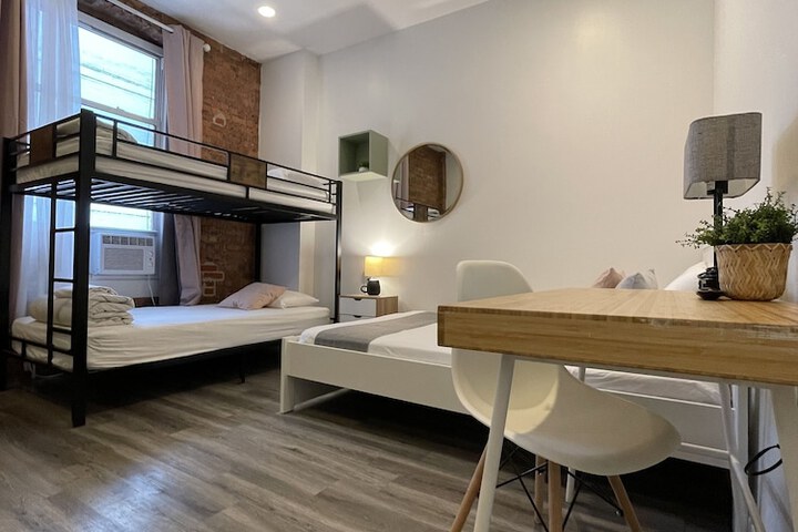 Room 69 of 236
