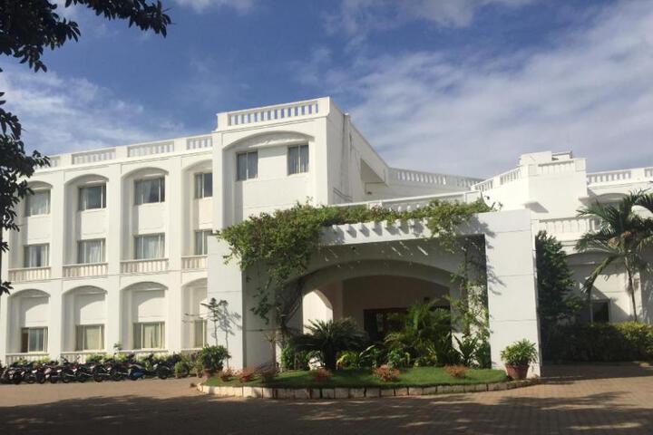 Nala Hotels - Namakkal