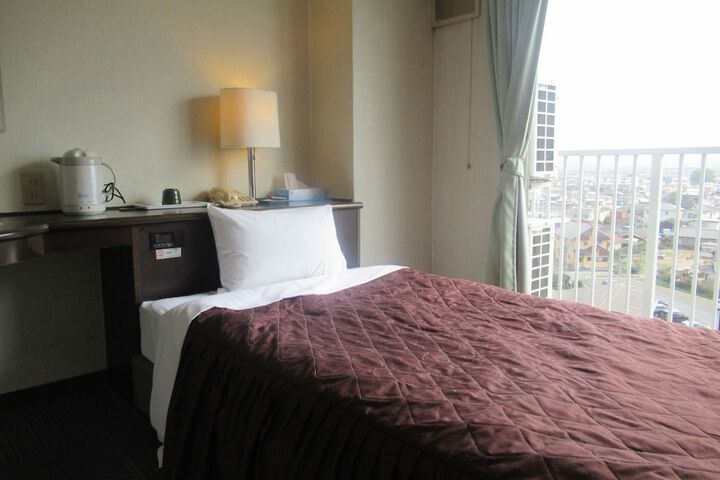 Room 8 of 51