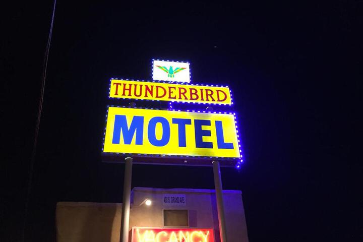Image of Thunderbird Motel Las Vegas / New Mexico