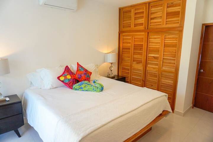 Room 3 of 45