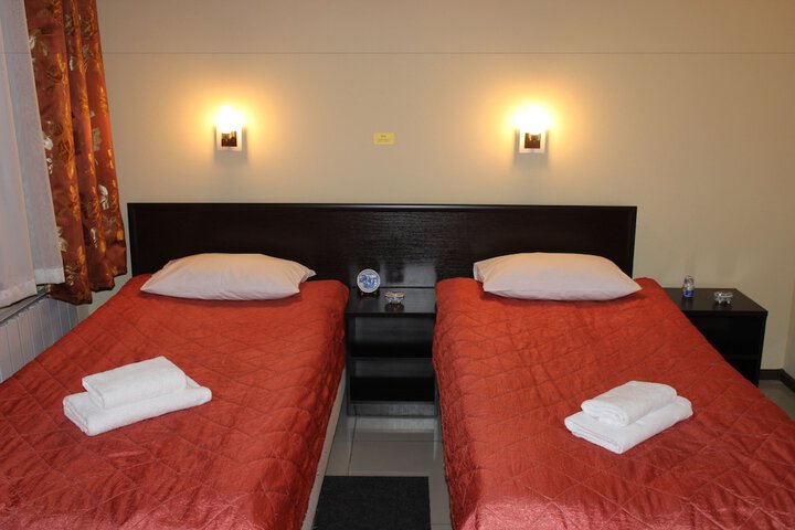 Room 26 of 45