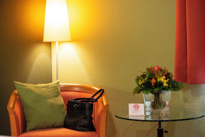 Room 14 of 36