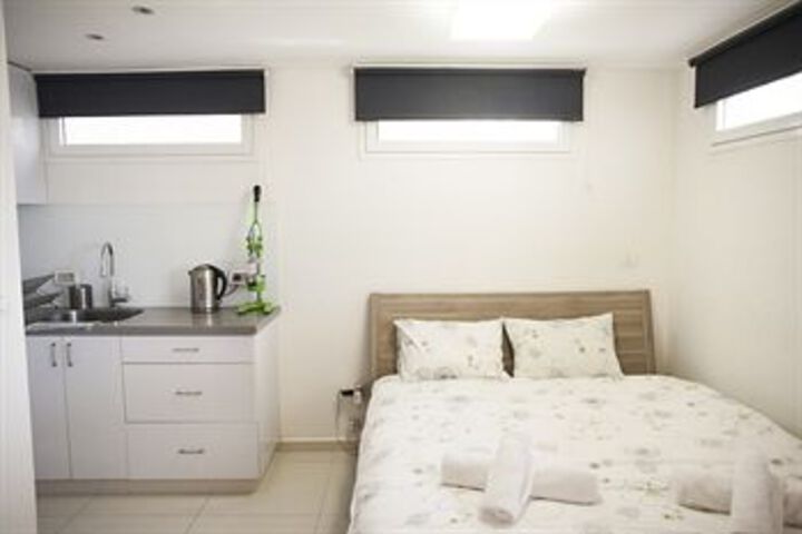 Room 40 of 74